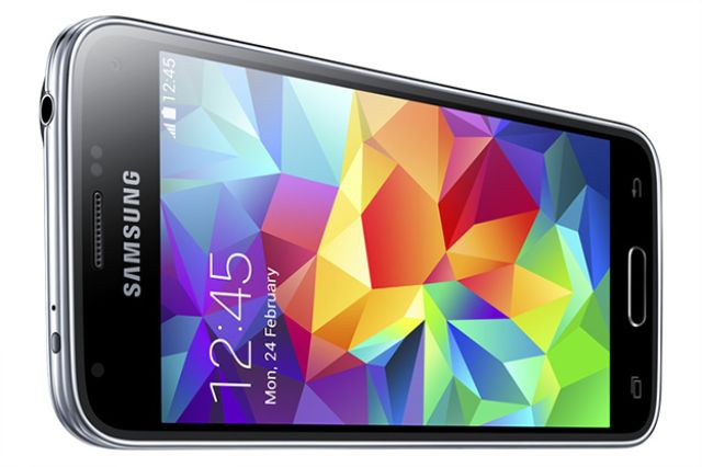 بالصور ...سامسونج تكشف رسمياً عن GALAXY S5 Mini 5 Samsung-Galaxy-S5-mini