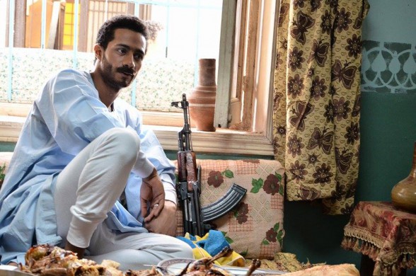 الكاتب " محفوظ عبدالرحمن ": ابن حلال اللي طالعين بيه السما به مشهد ممنوع في كل العالم 1 ابن حلال