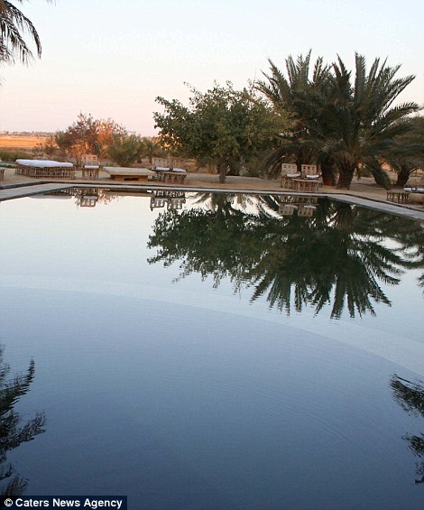 بالصور..أغرب فندق بالعالم موجود في مصر: لا كهرباء ولا هواتف وسعر الليلة 4660 جنيها مصريا 1 1408611640395_Image_galleryImage_PIC_FROM_CATERS_NEWS_PICT