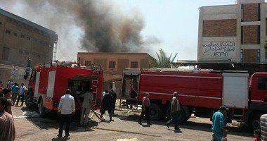 السيطرة على حريق محدود بمخزن للمواد الغذائية بقرية السعديين بمنيا القمح 1 8201416162829
