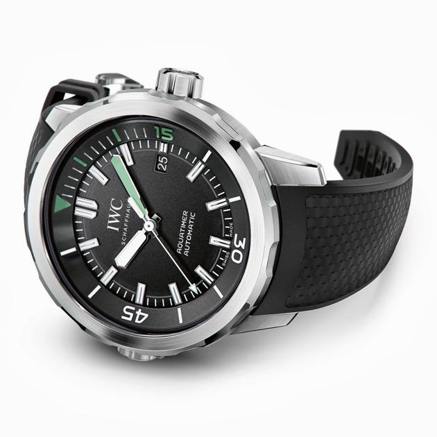 أفضل 10 ساعات رجالية هذا الموسم 9 835e2d50-27a2-11e4-b562-e7ef19788114_IWC-Aquatimer-AUTOMATIC