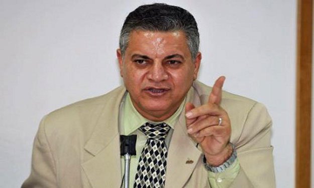 بعد "الحرية والعدالة".. الفخراني: سأقيم دعوى لحل حزبي النور والبناء والتنمية 1 fa5arany_201383104541