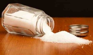 نيجيريا: الموت بالملح هربًا من ''إيبولا'' 1 malh_20148911519