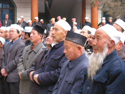 مدينة صينية تحظر الحجاب واللحية وأي مظهر إسلامي 1 moslmin in china