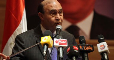 مهاب مميش: الأمن القومى وافق على التحالف الفائز بمشروع محور القناة 1 s420142819514