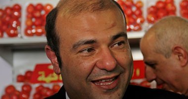 وزير التموين: سحب رخص البقالين المتلاعبين فى صرف السلع المدعمة 1 s620142702124