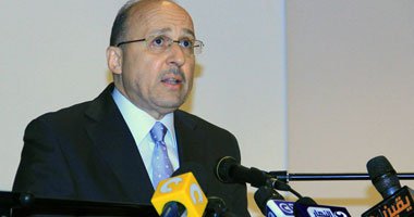 وزير الصحة: علاج الأطفال مجهولى النسب بمستشفيات الوزارة مجانا 1 s820143211833