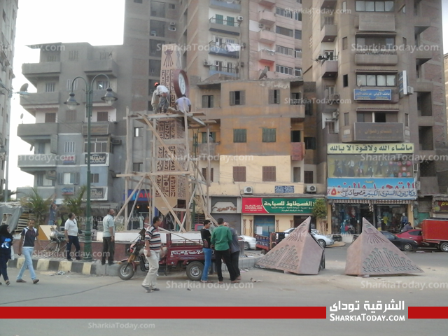 بالصور .. محافظ الشرقية يتابع أعمال البناء والتجميل بميدان التحرير بالزقازيق 1 1-...,