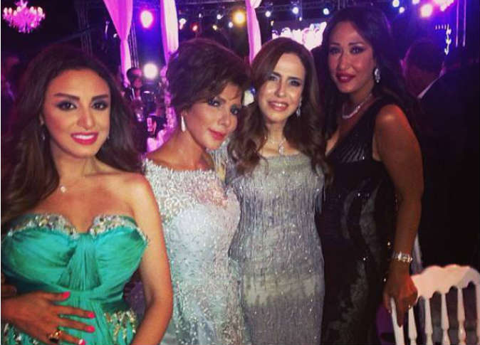 بالصور.. أصالة تحتفل بزفاف ابنتها بحضور عدد من الفنانين بشرم الشيخ 15 224