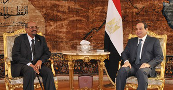 الرئيس السيسي والبشير يؤكدان أن النيل وسيلة لتحقيق التنمية بين دول الحوض 1 فيديو