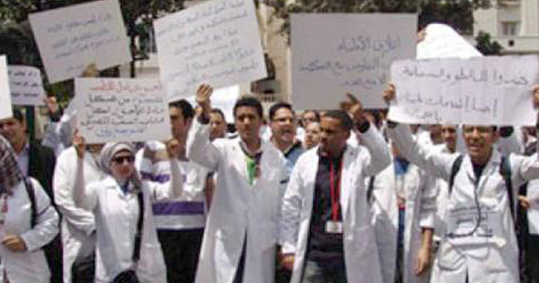 ننشر نص مقترح قانون تعديل تكليف الأطباء الجديد 1 فيديو