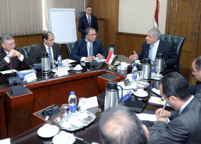 محلب:لابد من تحقيق العدالة في التعين في الوظائف الحكومية ومحاربة الواسطة 1 محلب