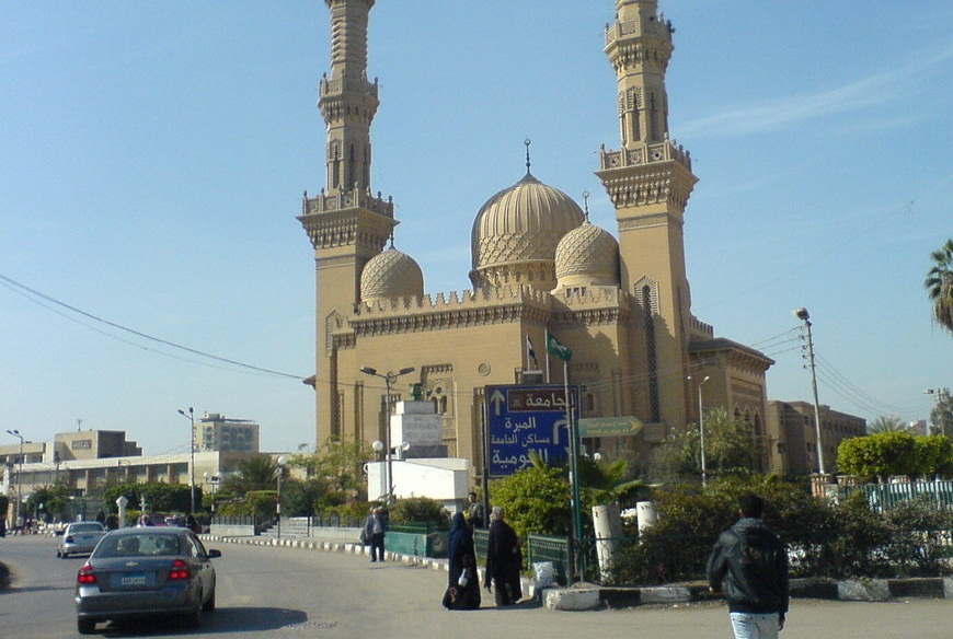 هيئة الأرصاد: طقس الغد معتدل على كافة الأنحاء والعظمى بالقاهرة 27 1 مسجد الفتح