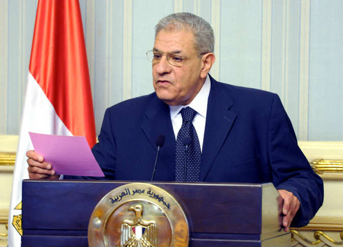 محلب يهنئ السيسي بعيد الأضحى المبارك 1 245813_0