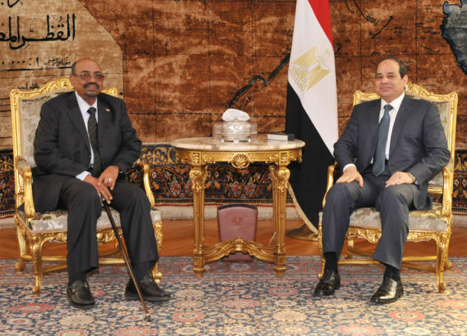 السيسي والبشير يعقدان جلسة مباحثات ختامية بقصر القبة لدعم العلاقات الثنائية 1 260758_0