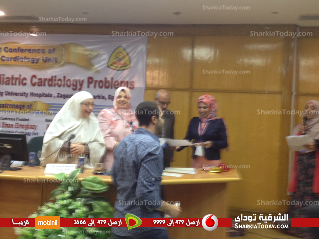 بالصور .. تكريم المتفوقين لحصولهم علي شهادات خاصة بورشة عمل قلب الأطفال بجامعة الزقازيق 2 3..