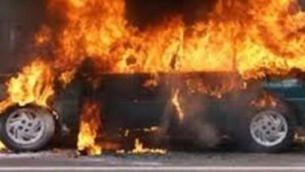 التفاصيل الكاملة لحرق سيارتين تابعتين للقنصلية السعودية بالسويس 1 6131-300x169