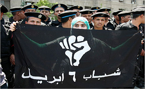 6 أبريل: لن نشارك في مظاهرات «28 نوفمبر» 1 حركة-شباب-6-ابريل