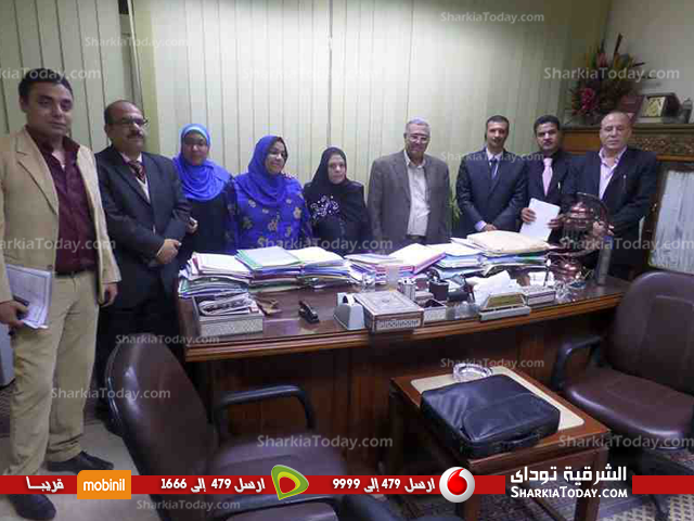 وفد عن 2600 مواطن شرقاوى يزور وزير الإسكان لحل ازمة شقق إسكان مبارك 2008 2 1