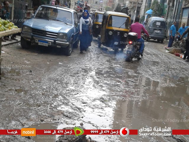 انفجار ماسورة مياه بقسم يوسف بك بمدينة الزقازيق 1 صورة ارشيفية