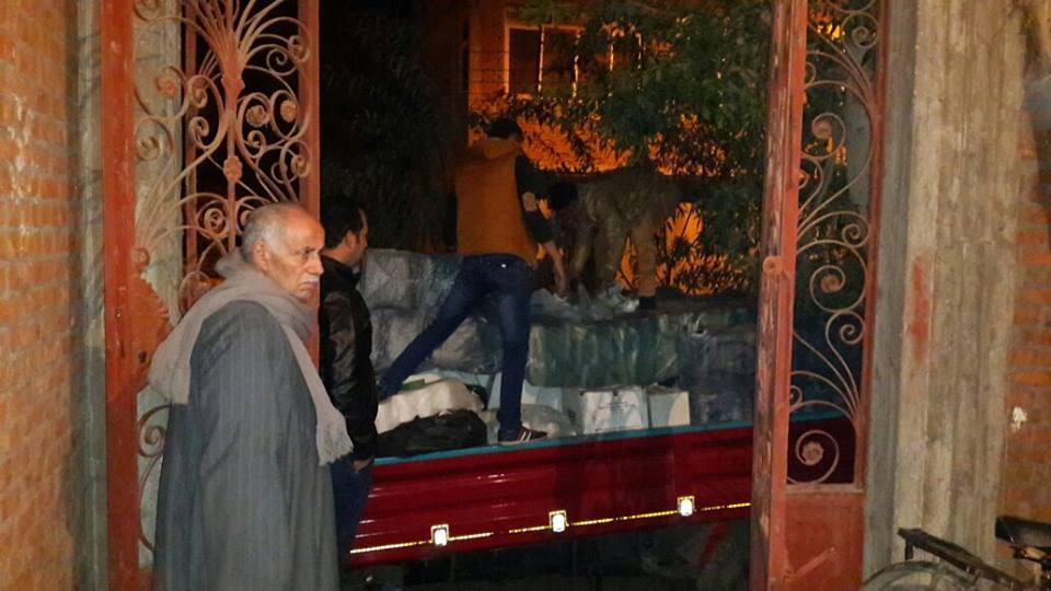 بالصور .. ضبط مصنع لتصنيع الأسمدة والمبيدات المغشوشة ببلبيس 6 10847809_611317812328911_9116612662092924474_n