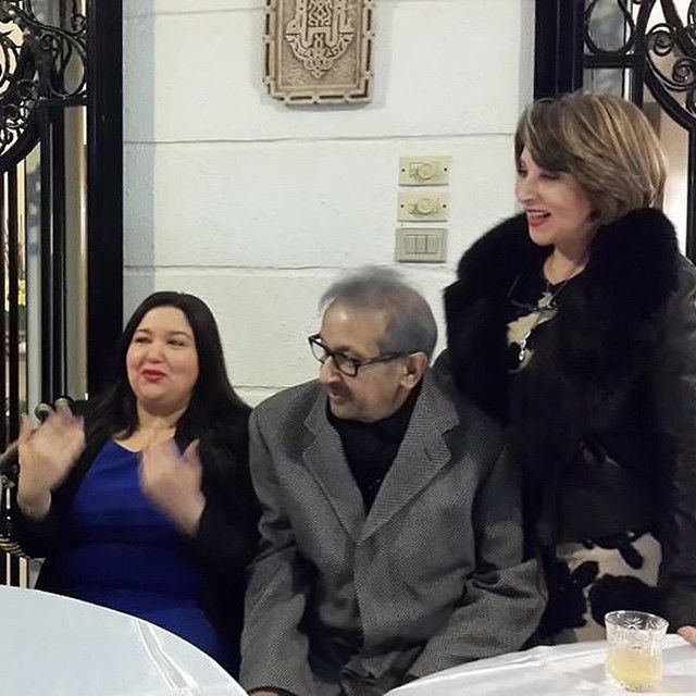 بالصور .. الفنان نور الشريف وبوسي يحتفلان بخطوبة ابنتهما 2 10860091_1010191515661261_1144173045_n
