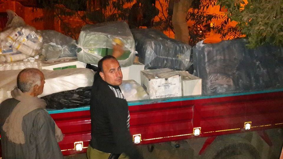 بالصور .. ضبط مصنع لتصنيع الأسمدة والمبيدات المغشوشة ببلبيس 1 1513658_611317802328912_624751786928732435_n