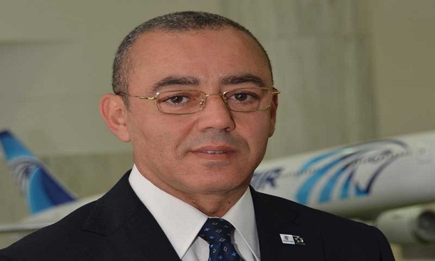 وزير الطيران: لا شواهد تؤيد فرضية إسقاط الطائرة الروسية بتفجير داخلي 5 الطيار حسام كمال وزير الطيران المدني1