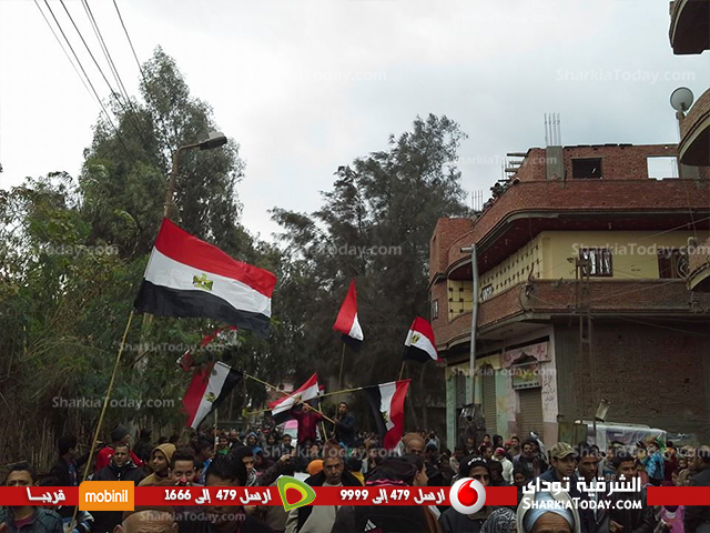 شاهد |والد شهيد انفجار الطالبية في الجنازة : فقدت ابني الوحيد واحتسبه عند الله من الشهداء منهم لله 3 1