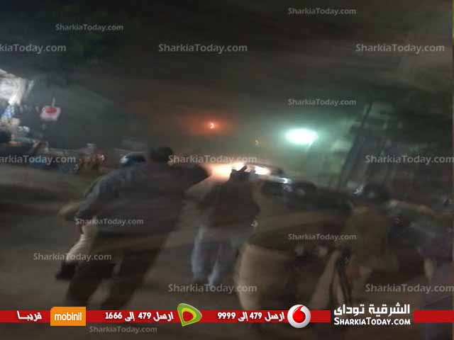 بالصور .. انفجار القنبلة الثانية اثناء تفكيكها أسفل كوبرى الممر بالزقازيق 2 12