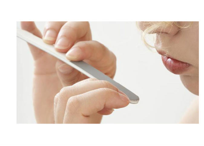 10 عادات سيئة تؤذي أظافرك .. تجنبيها 1 271522_0
