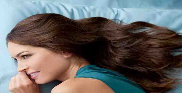 اخطاء شائعه فى العنايه بالشعر 1 bed-hair-COMP-3298440-705x360