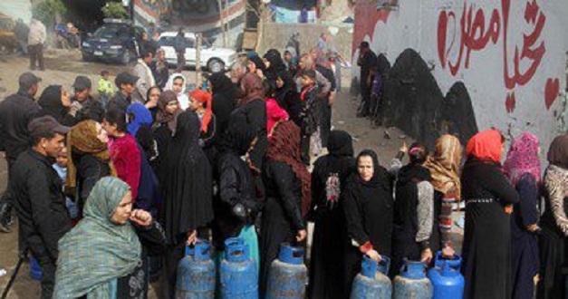 التموين بالشرقية : ضخ 56 ألف أسطوانة بوتاجاز لإنهاء أزمة الأنابيب بالمحافظة 1 1201513151842