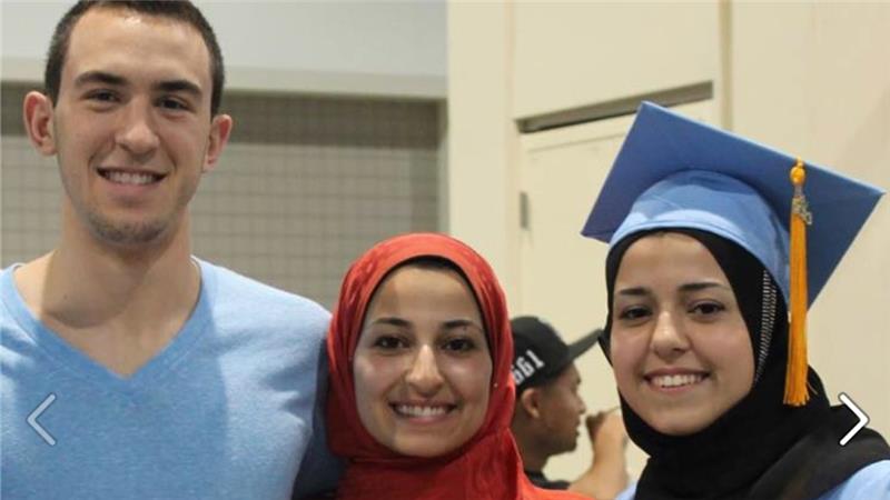 مقتل 3 مسلمين بعد إطلاق النار عليهم داخل منزلهم في ولاية أمريكية 6 e1bb8d4656c04448b78098a835378f40_18