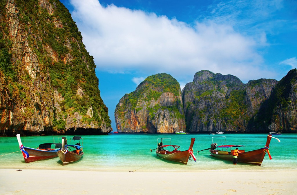 http://www.dreamstime.com/royalty-free-stock-photos-tropical-beach-maya-bay-thailand-image8574588