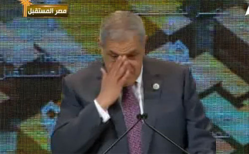 بالفيديو| محلب يبكي في كلمته الختامية بالمؤتمر الاقتصادى 1 محلب يبكي