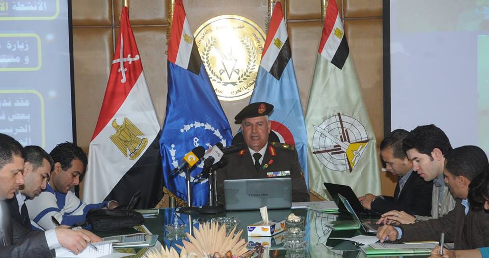القوات المسلحة تحتفل بيوم الشهيد والمحارب القديم 1 11057750_625522610912058_586626343256466794_n