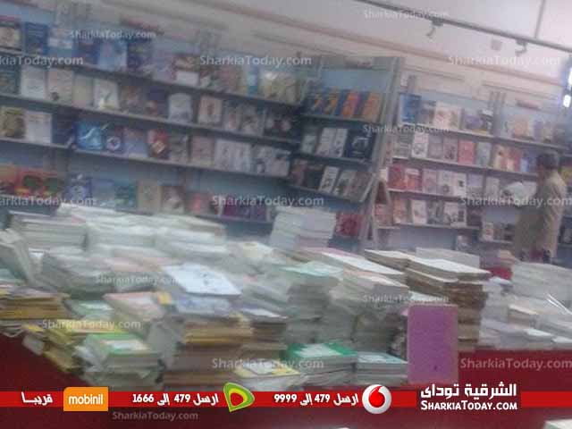 شاهد .. إقبال ضعيف على معرض القاهرة الدولى للكتاب بالزقازيق 1 30