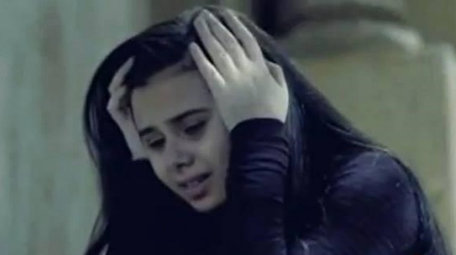 حب «منة عرفة» للكلاب تسبب فى حبس شقيقيها 1 327954_Large_20150318053317_29