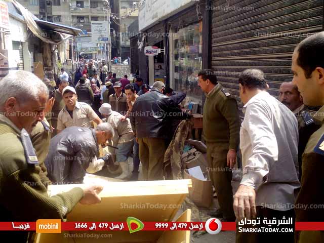 شاهد .. حملة مكبرة لازالة الاشغالات بمدينة الزقازيق 2 4