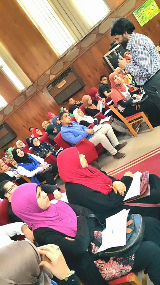 بالصور : ورشة عمل لفريق بادر بخبرتك عن أهمية البحث و معرفة الذات بالشرقية 5 10013556_10206754526406474_5714766108044816935_n