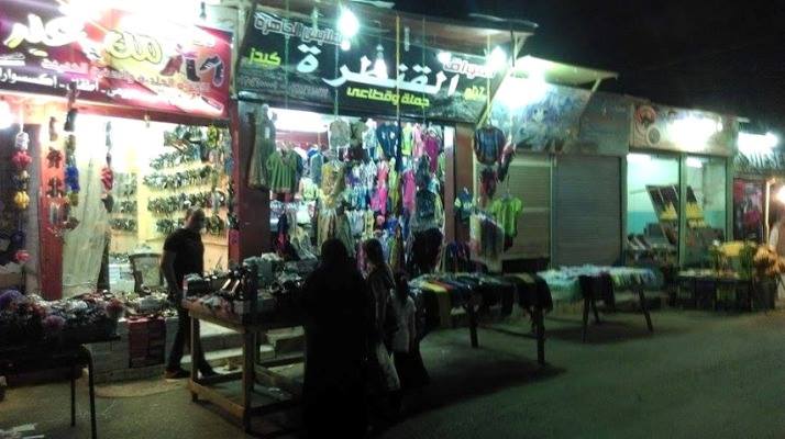 شاهد .. جولة ليلية مفاجئة لمحافظ الشرقية بشوارع الزقازيق 4 11119092_824103584344039_5845831097559071081_n
