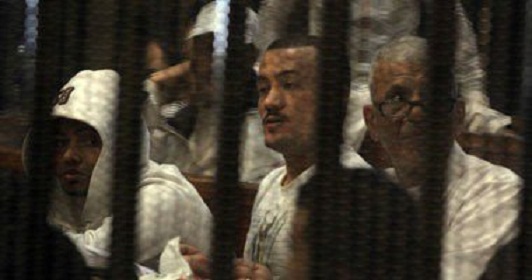 الجنايات : إحالة أوراق 11 متهما بمذبحة ستاد بورسعيد للمفتى و الحكم 30 مايو 1 320159135746
