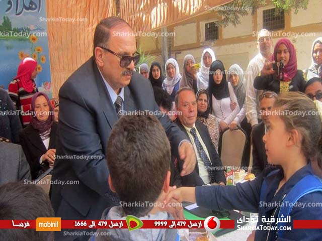 شاهد | الإحتفال بيوم اليتيم بمدرسة السادات الاعدادية بنين فى الزقازيق 1 Water Mark_reporters-لاتنم