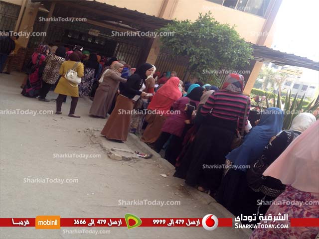 شاهد | استمرار صرف منح التفوق لطلاب جامعة الزقازيق 1 Water Mark_reporters مكط
