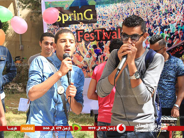 شاهد.. إحتفال صيدلة الزقازيق بشم النسيم 1 صيدلة1