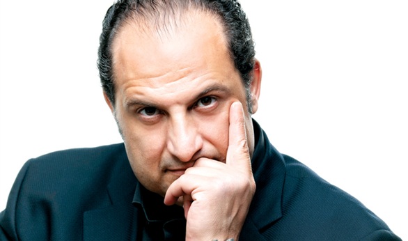 خالد الصاوي يطالب عمال النظافة بمقاضاة وزير العدل 1 120