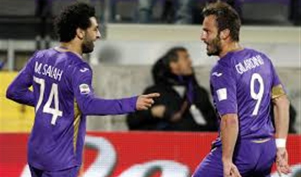 بالفيديو .. مهاجم فيورنتينا : اللعب بجوار صلاح متعة 1 1a1