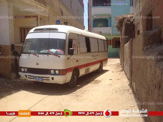 شاهد .. قافلة طبية للعيادات المتنقلة بقرية سنجها مركز كفر صقر 1 2
