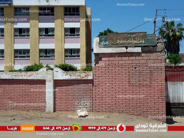استبعاد رئيس لجنة امتحانات الشهادة الاعدادية وفرد الامن بمدرسة الظواهرية بالحسينية 3 2